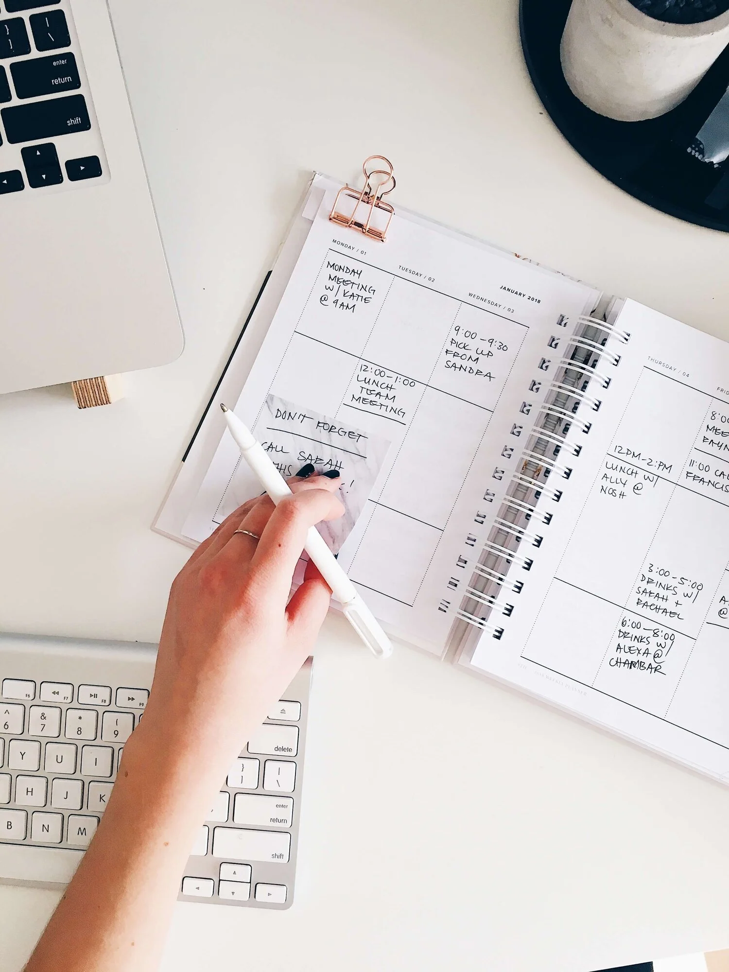AgendaWFH-unsplash.jpg