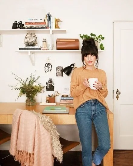 Girlbydesk-WFH.jpg