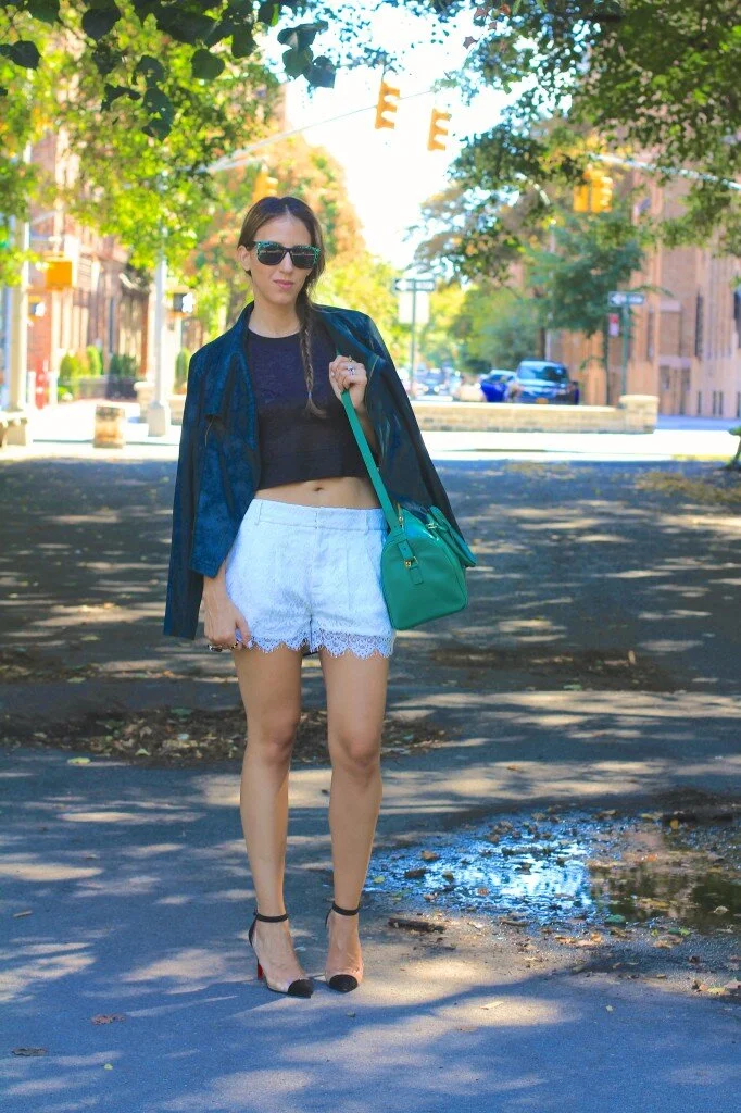 Vanessa-Santos-La-Vida-Glamour-lace-Shorts-summer-style.jpg