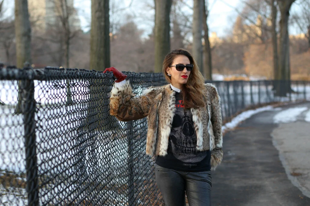Vanessa-Santos-La-Vida-Glamour-New-York-Fashion-Week-Winter-Style.jpg