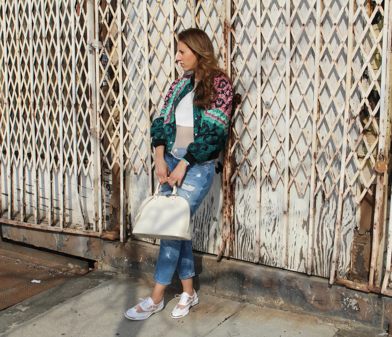 Vanessa-Santos-La-Vida-Glamour-floral-bomber-emmacook_barbarabui_Louisvuitton.jpg