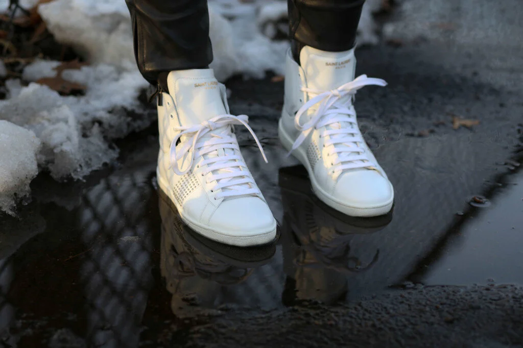Vanessa-Santos-La-Vida-Glamour-High-Top-Sneakers-Saint-Laurent.jpg